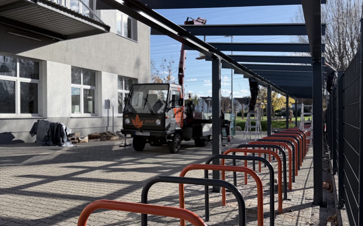20251030_privatgymnasium_mannheim_fahrraduberdachung-13.jpg