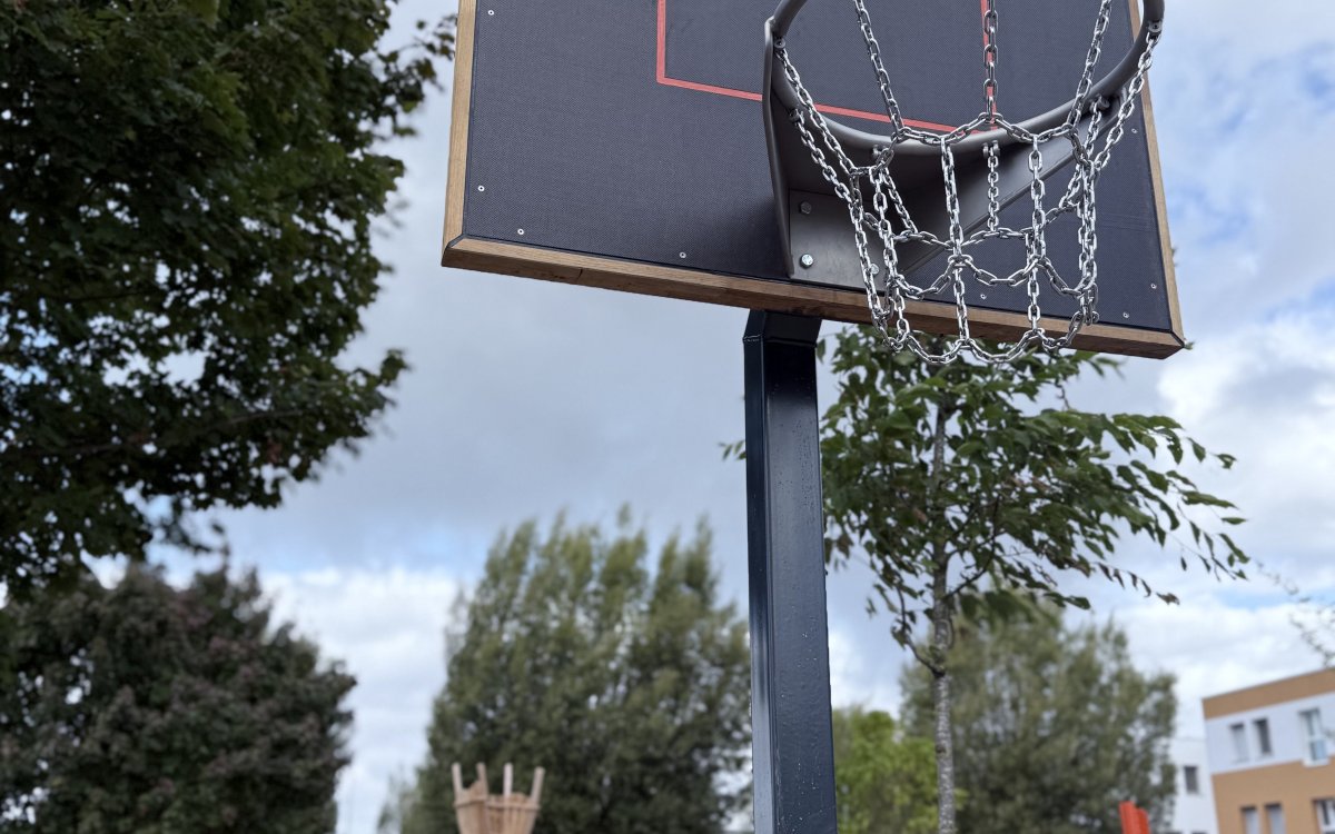 20250912_ausstattung_bessel_basketball.jpg
